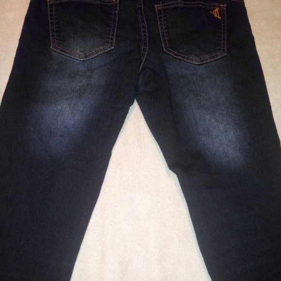 Medium sized bundle - Picture 8 of 14